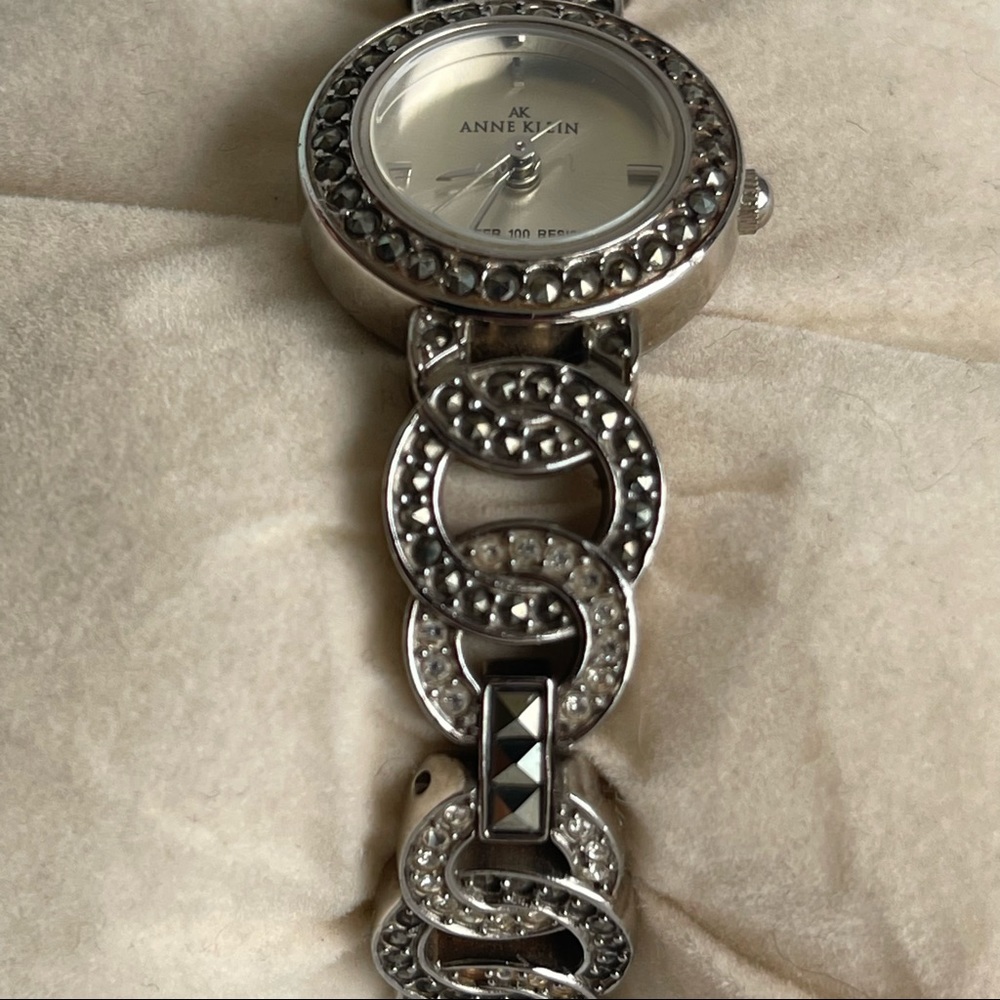 ANNE KLEIN 100M Water Resistant laddies Watch - Picture 5 of 15